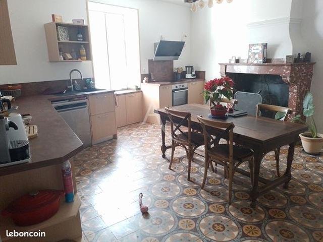 Maison vente à Narbonne, Ornaisons