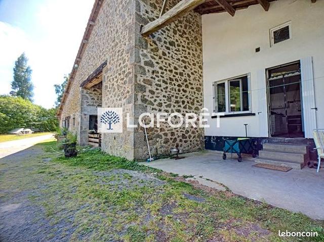Maison vente à Bressuire, Neuvy-bouin