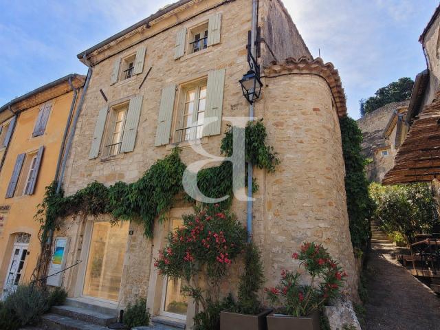 Maison vente à Nyons, Grignan