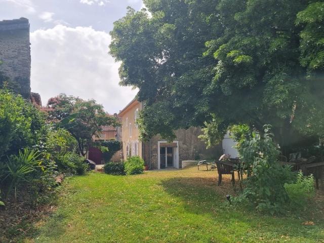 Maison vente à Tarbes, Monléon-magnoac