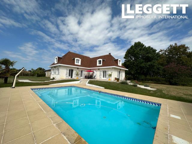 Maison vente à Aire-sur-l'adour, Le Château