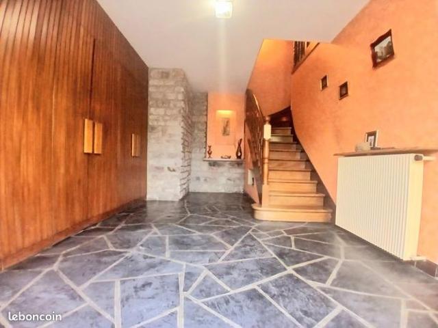 Maison vente à Charleville-Mézières, Charleville-mézières