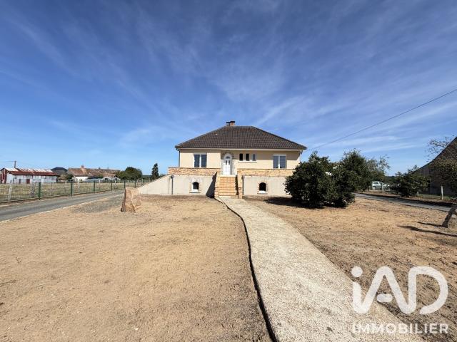 Maison vente à La Suze-sur-Sarthe, Sarthe