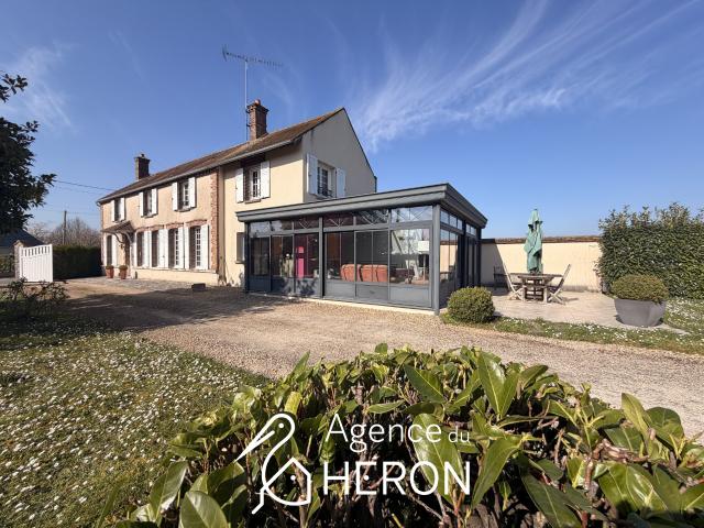 Maison vente à Fontainebleau, Souppes-sur-loing