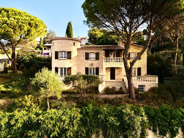 Maison vente à Nîmes, Les Angles
