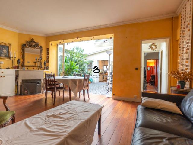 Maison vente à Paris, Île-de-France