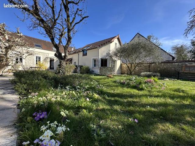 Maison vente à Melun, Vaux-le-pénil