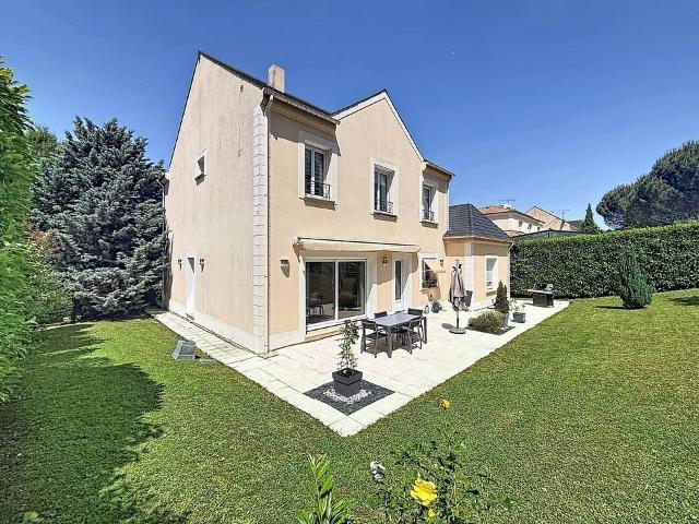 Maison vente à Villecresnes, Val-de-Marne