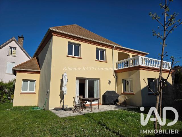 Maison vente à Saint-Germain-en-Laye, Carrières-sur-seine