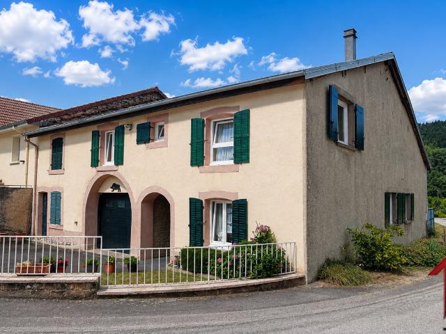 Maison vente à Saint-Dié-des-Vosges, Les Poulières