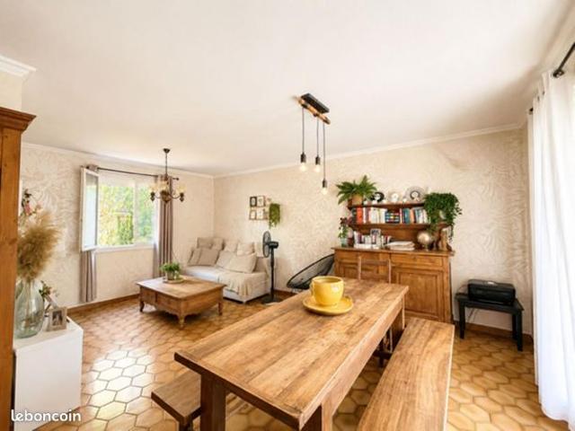 Maison vente à Aix-en-Provence, Bouc-bel-air