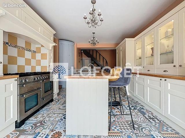 Maison vente à Parthenay, Nouvelle-Aquitaine