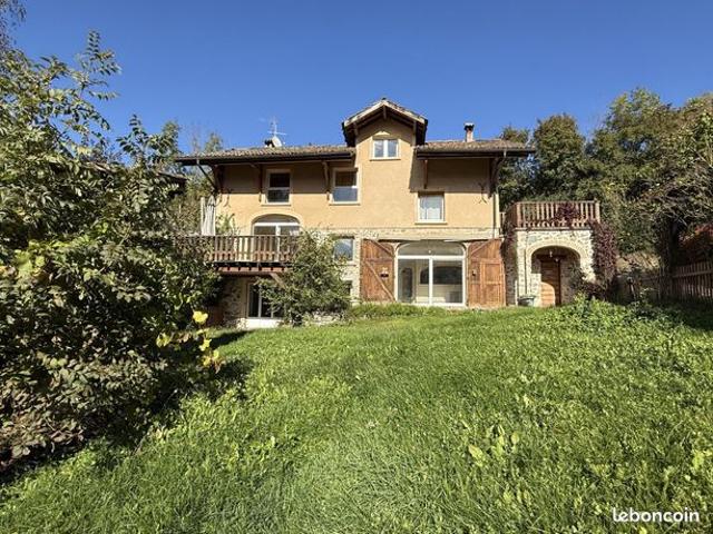 Maison vente à Bernay, Venon