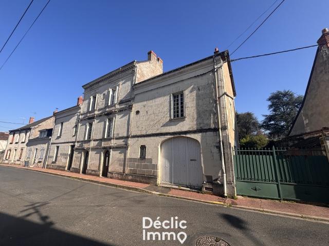 Maison vente à Loches, Descartes