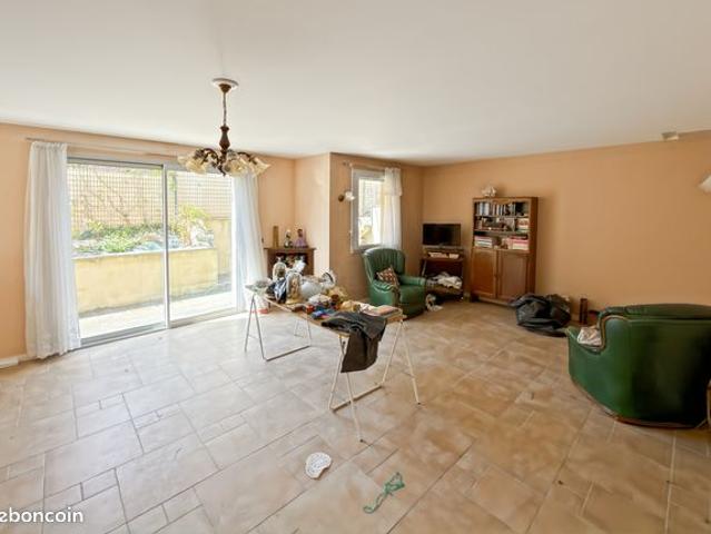 Maison vente à Tulle, Naves