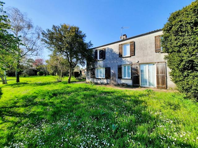 Maison vente à Saintes, Saint-vaize