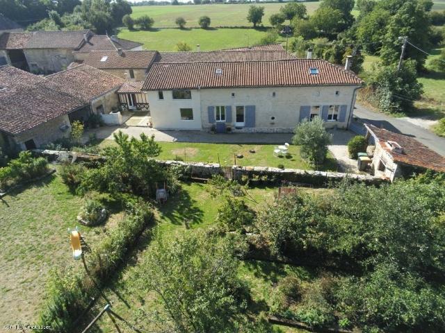 Maison vente à Confolens, Verteuil-sur-charente