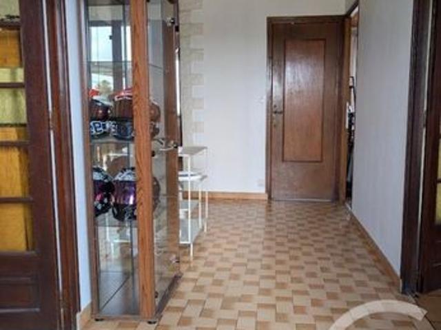 Maison vente à Nevers, Champvert