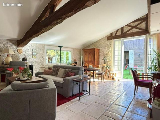 Maison vente à La Rochelle, Benon