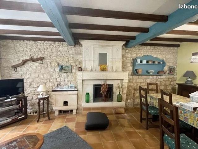 Maison vente à Saintes, Balanzac