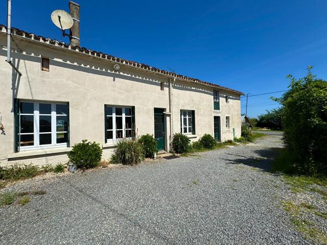 Maison vente à Bressuire, La Forêt-sur-sèvre