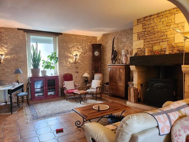 Maison vente à Sarlat-la-Canéda, Montignac
