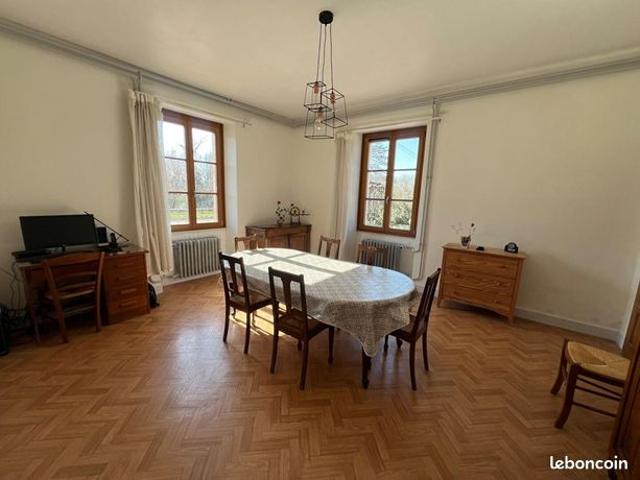 Maison vente à Besançon, By