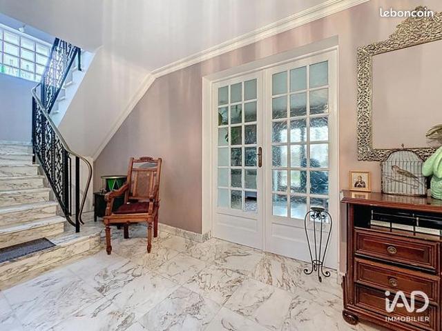 Maison vente à Saint-Germain-en-Laye, Carrières-sur-seine