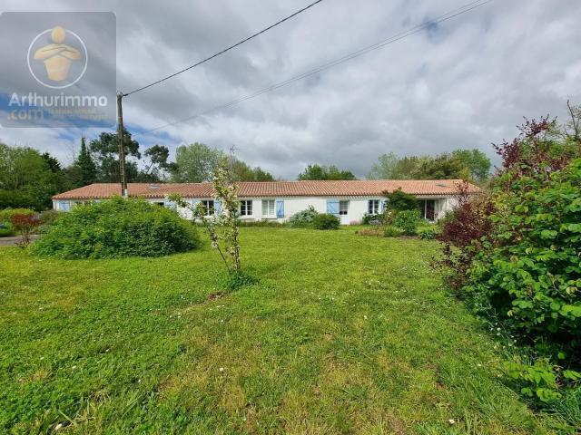 Maison vente à Les Sables-d'Olonne, Bois-de-céné