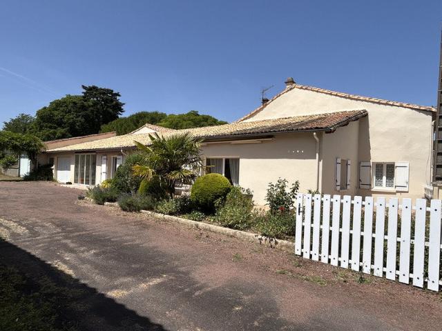 Maison vente à Les Eaux Barrées, Pamproux