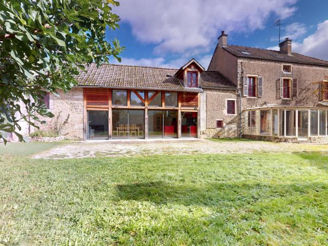 Maison location à France métropolitaine, Saint-apollinaire