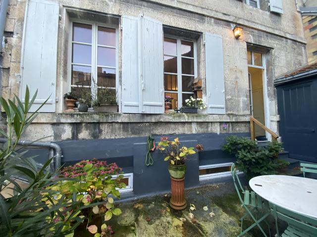 Maison vente à Angoulême, Aignes-et-puypéroux