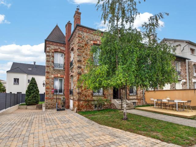 Maison vente à Saint-Germain-en-Laye, Carrières-sur-seine