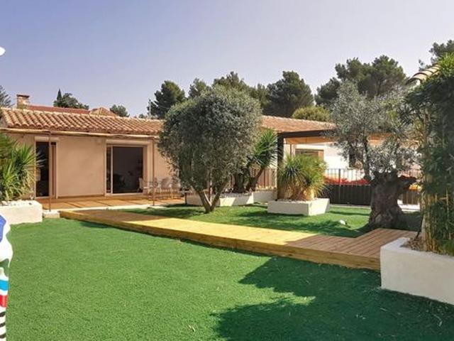 Maison vente à Arrondissement de Toulon, La Cadière-d'azur