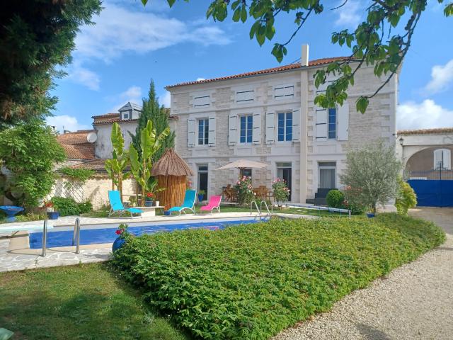 Maison vente à Confolens, Vars