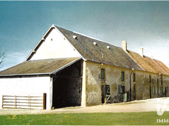 Maison vente à Bourges, Avord