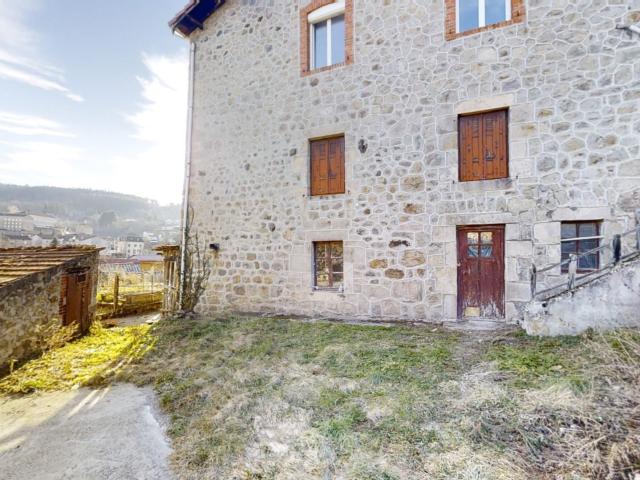 Maison vente à Yssingeaux, Dunières