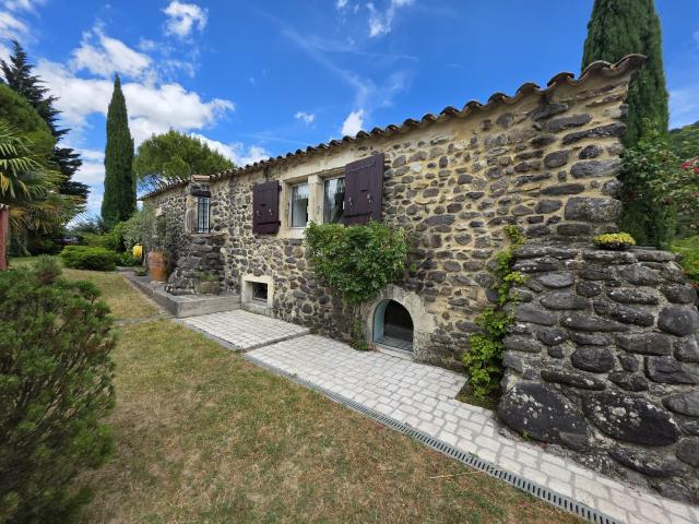 Maison vente à Privas, Saint-vincent-de-barrès