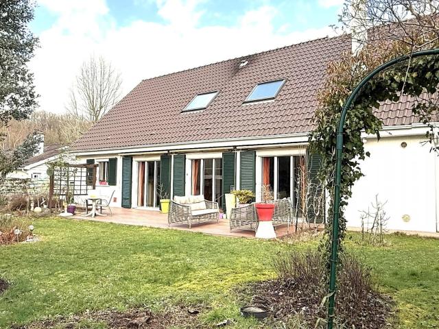 Maison vente à Versailles, Plaisir