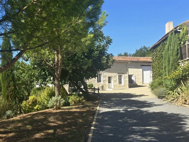 Maison vente à Chez Mousset, Montboyer