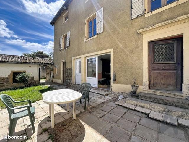 Maison vente à Villefranche-sur-Saône, Rhône