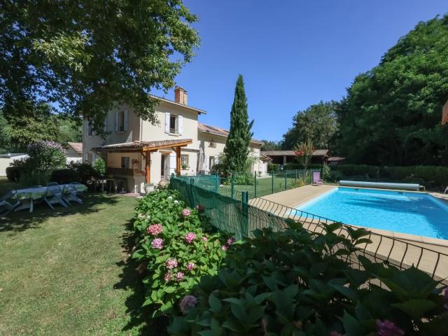 Maison vente à Arcachon, Belin-béliet
