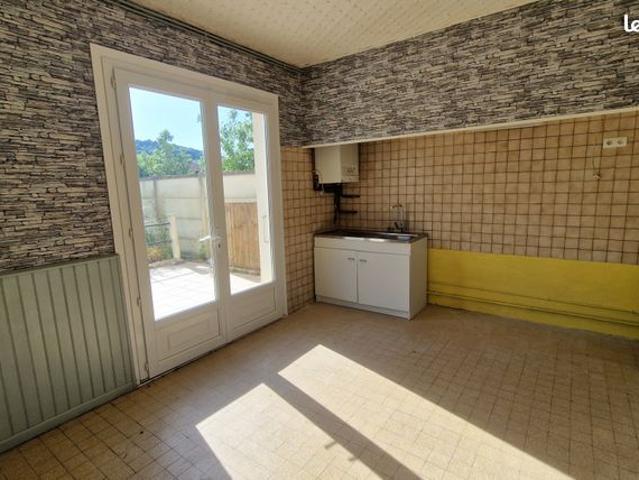 Maison vente à Oloron-Sainte-Marie, Bidos