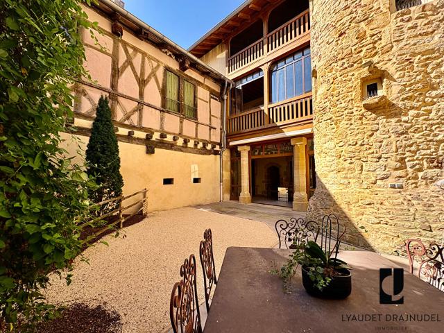 Maison vente à Roanne, Charlieu