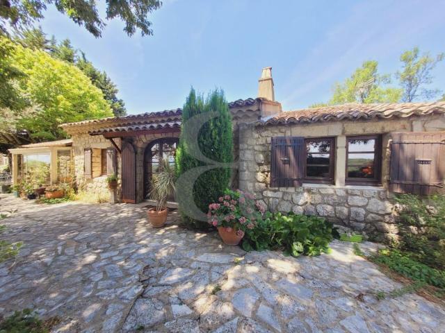 Maison vente à La Garde-adhémar, Drôme