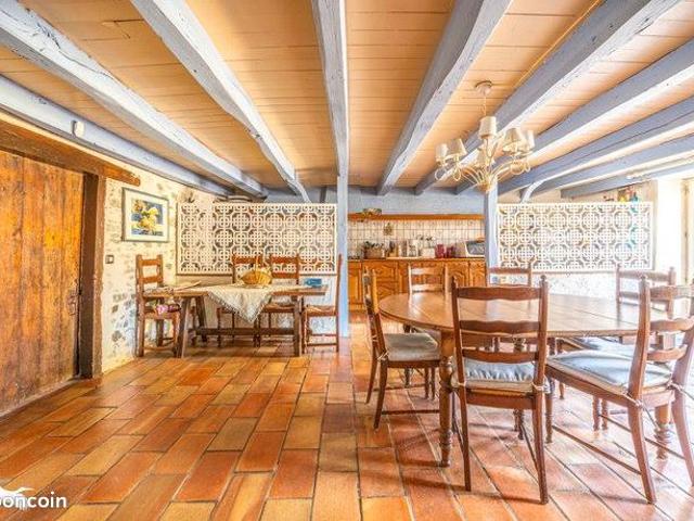 Maison vente à Parthenay, Xaintray