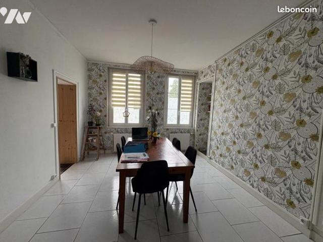 Maison vente à Lisieux, Normandie