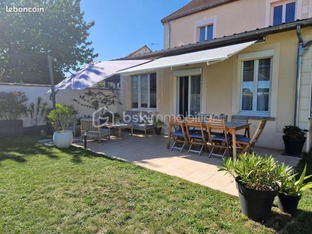 Maison vente à Provins, Aubepierre-ozouer-le-repos