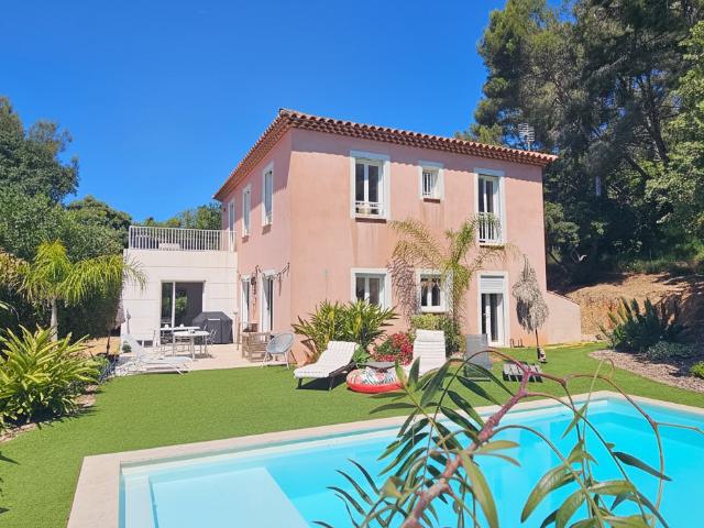 Maison vente à Arrondissement de Toulon, Six-fours-les-plages