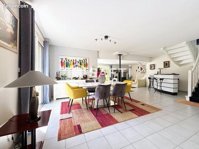 Maison vente à Dieppe, Rieux